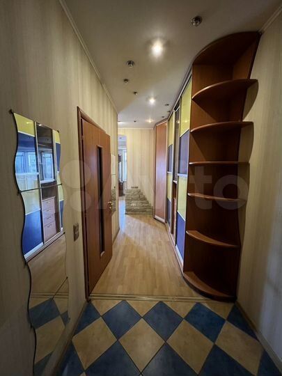 2-к. квартира, 91 м², 9/13 эт.