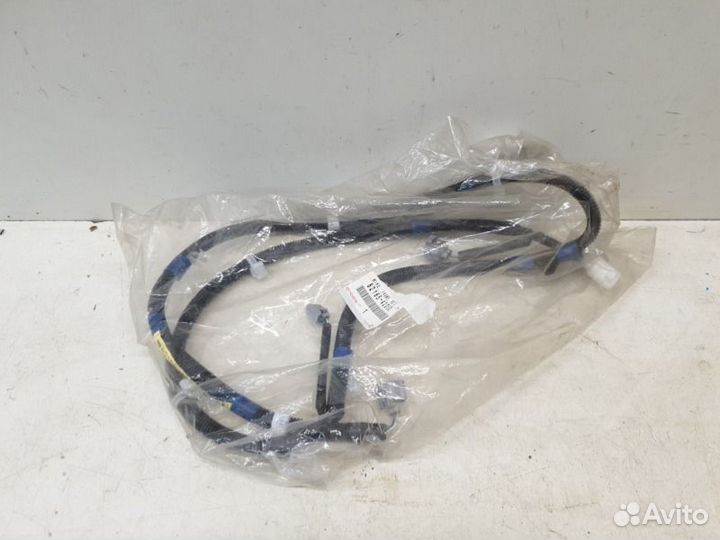 Проводка заднего бампера задняя Toyota Rav4 30