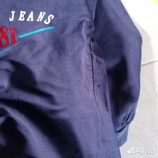 Свитшот Armani 6-7 лет