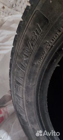 Kumho I'Zen KW31 215/55 R17