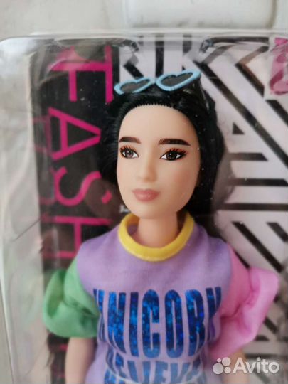 Кукла барби игра с модой 127 fashionistas