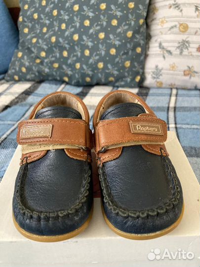 Мокасины детские размер 22