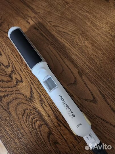 Выпрямитель для волос rowenta