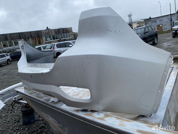 Задний бампер Toyota Fortuner