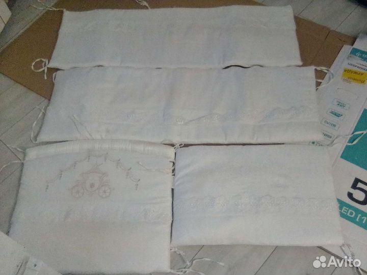 Мягкие бортики в кроватку