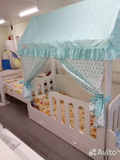 Кровать детская домик 1600-800