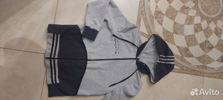 Фирменные вещи пакетом, гота, 42 размера