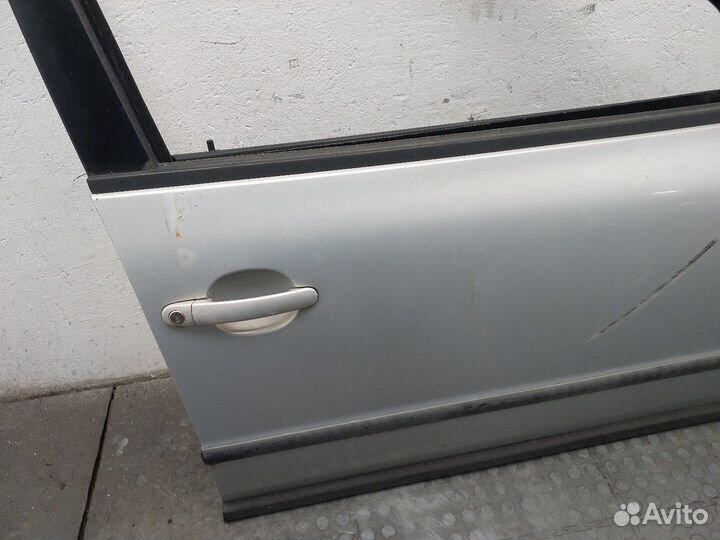 Дверь боковая правая передняя Volkswagen Passat 5