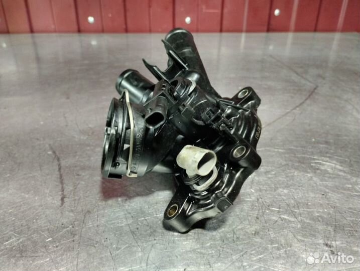 Термостат Mercedes C-Class W204 M271 1.8TI 2010