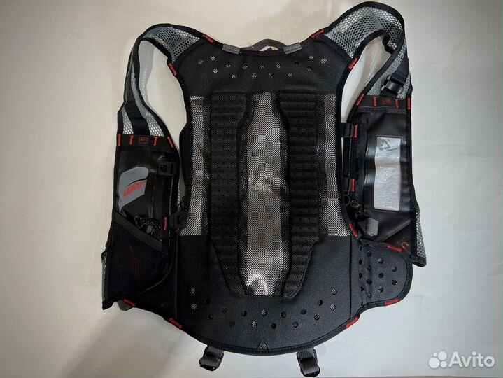 Рюкзак-гидропак Leatt Moto HydraDri WP 2.0 Titaniu