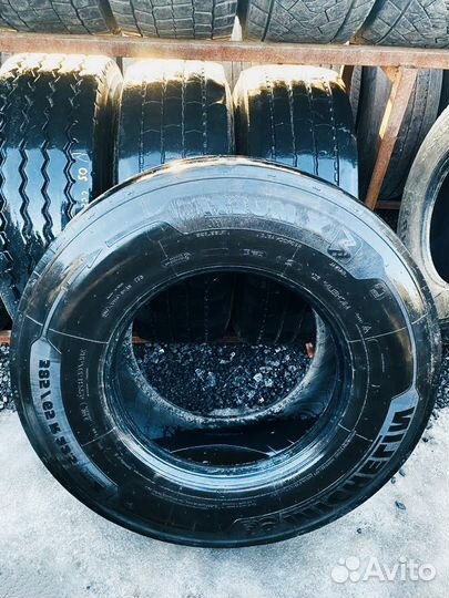Michelin X multi HL Z 385/65