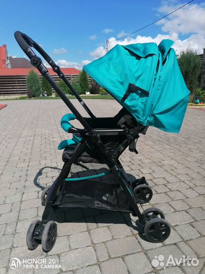 Прогулочная коляска легкая