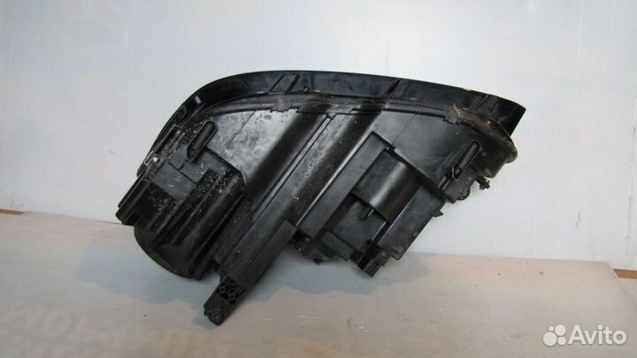 Volkswagen Tiguan 2 фара передняя правая