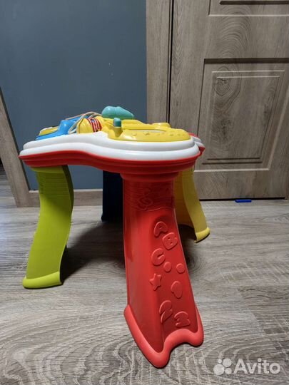 Развивающий стол, бизиборд