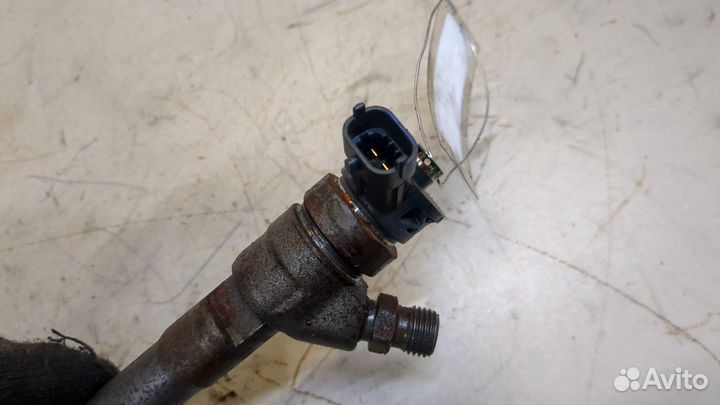 Форсунка топливная Renault Trafic