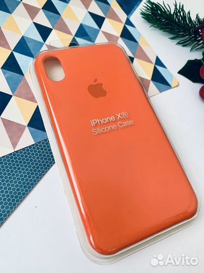 Чехол на iPhone XR