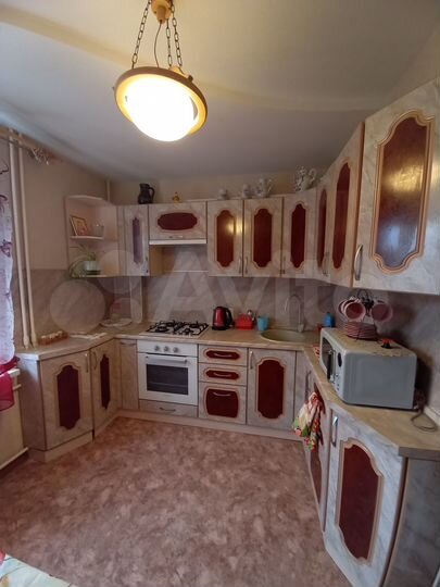 2-к. квартира, 57 м², 2/3 эт.