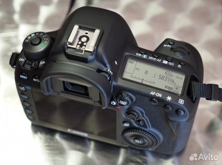 Canon EOS 5d mark iv body