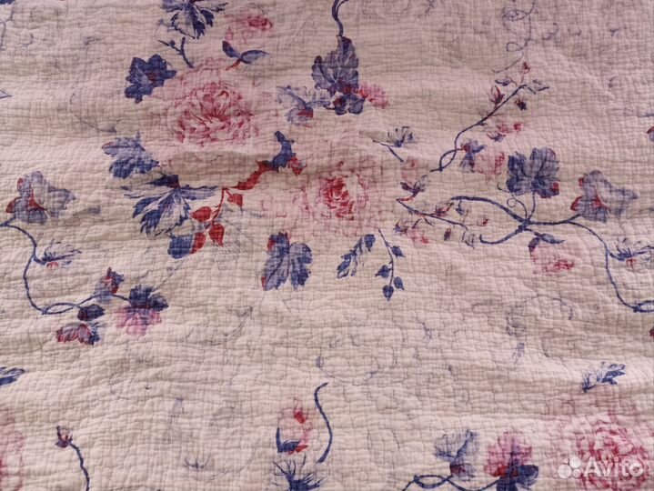 Покрывало на кровать цветы 200 на 150