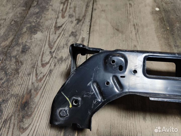 Hyundai Tucson 3 TL (2015-2022) рамка радиатора