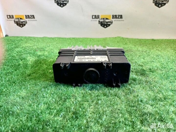 Блок управления двигателя Volkswagen Golf