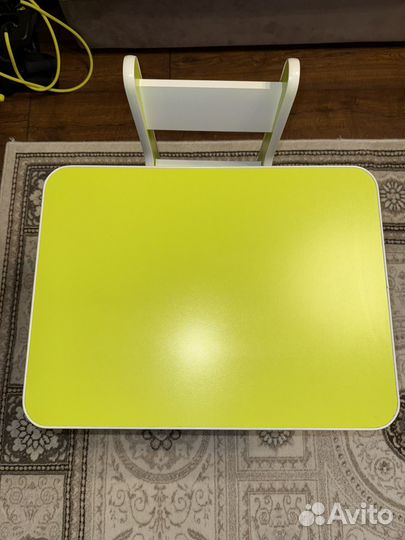 Стул и стол детские