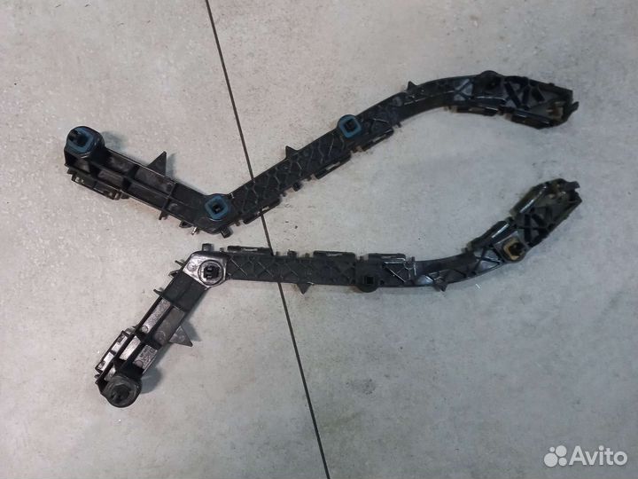 Кронштейн заднего бампера Тойота LC Prado 150