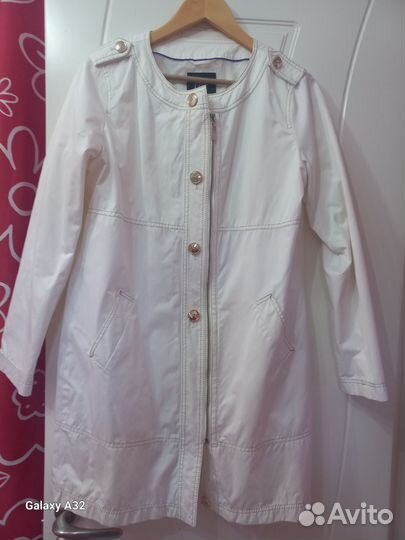 Плащ женский