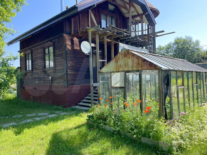 Дом 102 м² на участке 10 сот.