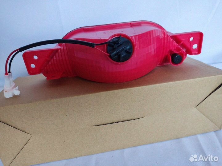 7054015600 Задний фонарь средний Geely Coolray нов