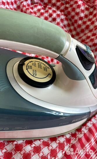 Утюг Philips GC 4425