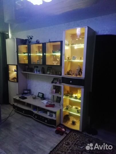 Стенка в гостиную