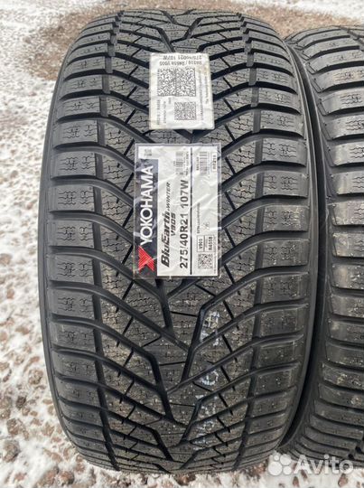 Yokohama W.Drive V905 275/40 R21 и 315/35 R21