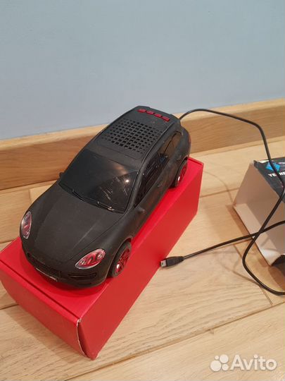 Беспроводной Радиоприемник В виде машины