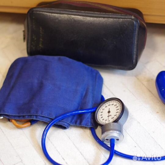 Тонометр