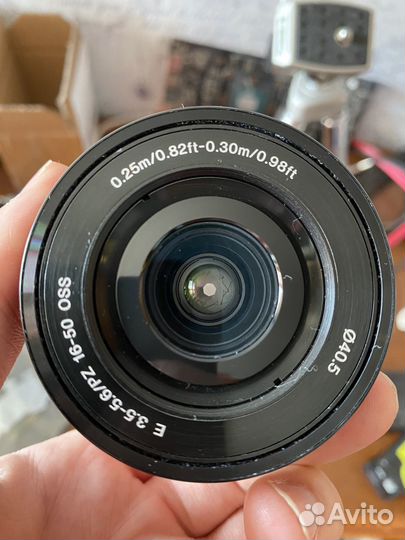 Объектив sony selp1650 в отличном состоянии