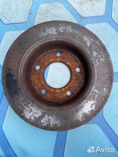 Диск тормозной задний BP4Y26251D