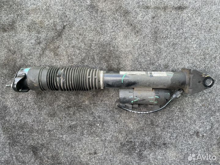 Амортизатор задний пневмо Мерседес 292