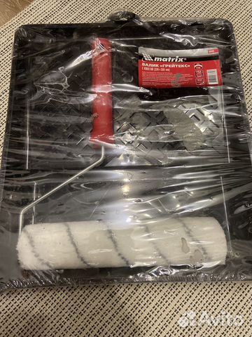 Валик с контейнером новый