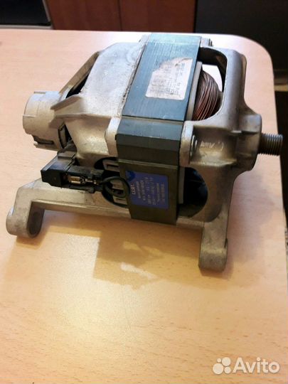 Двигатель стир.машины 