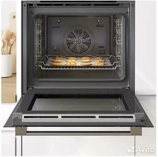 Духовой шкаф Bosch HBG634BS1