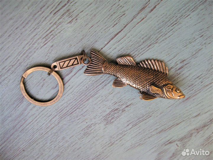 Брелок на ключи