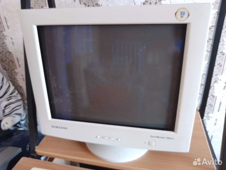 CRT Монитор Samsung 120Hz