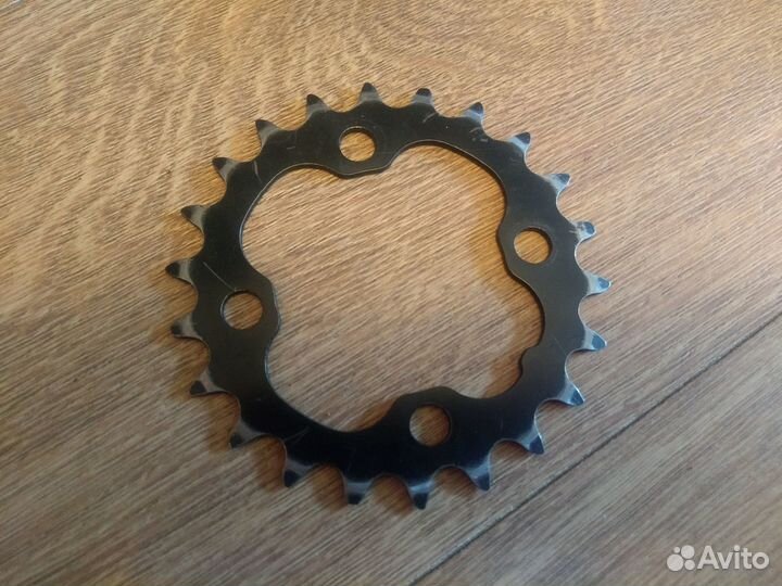 Звёзды Shimano 22T, 32T, 36T, 44T на 9 скоростей