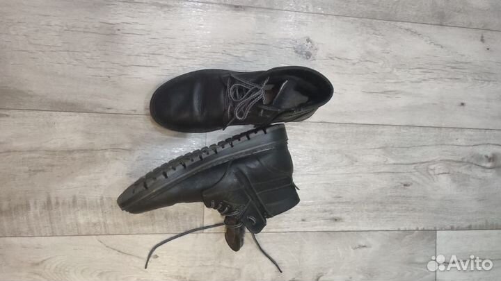Ботинки зимние 40 размер
