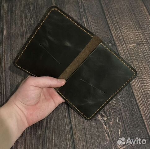 Обложка на паспорт кожаная