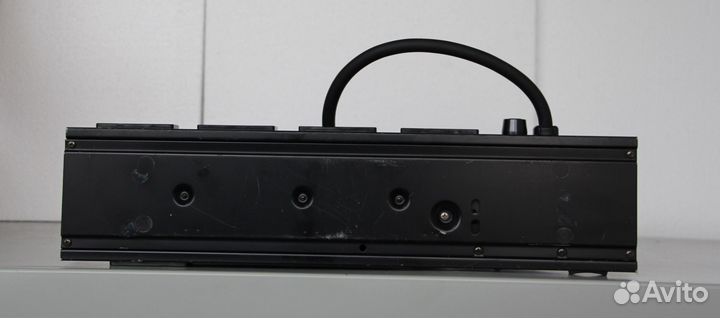 Дистрибьютор питания 100v Tascam AV-P255, Japan