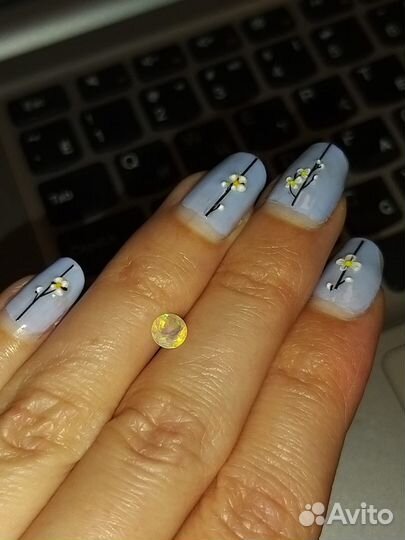 Камень опал