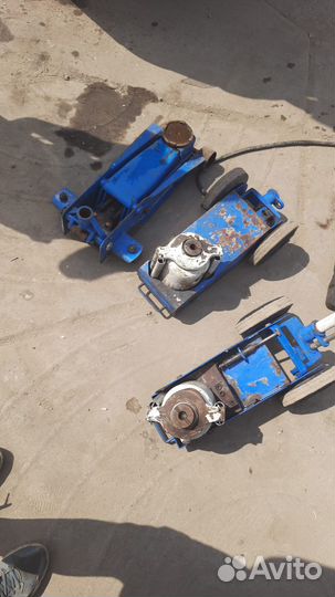 Ремонт грузовых домкратов пневмогидравлических