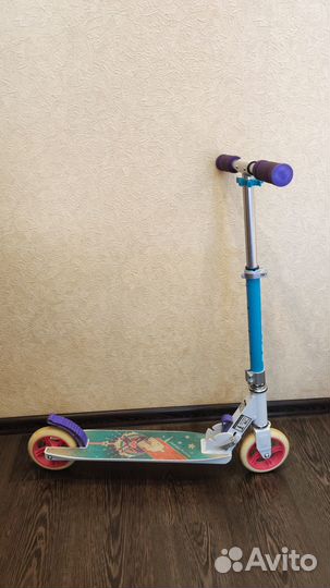 Самокат двухколёсный для девочки
